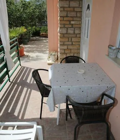 Apartament Ferara