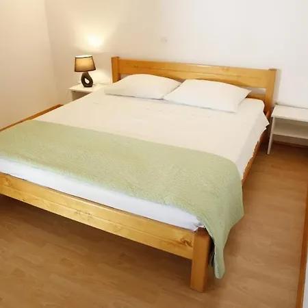 Ferara Apartament *