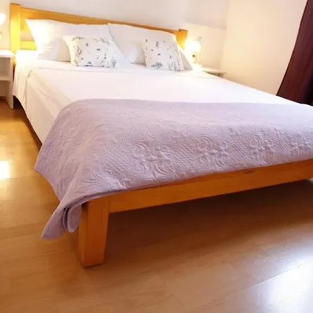 Ferara Apartament *