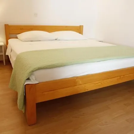 Apartament Ferara *