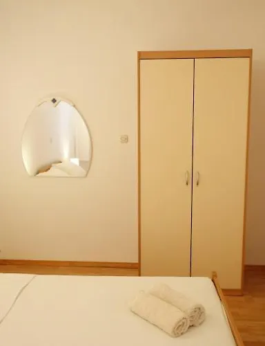 公寓 Ferara 沃迪切